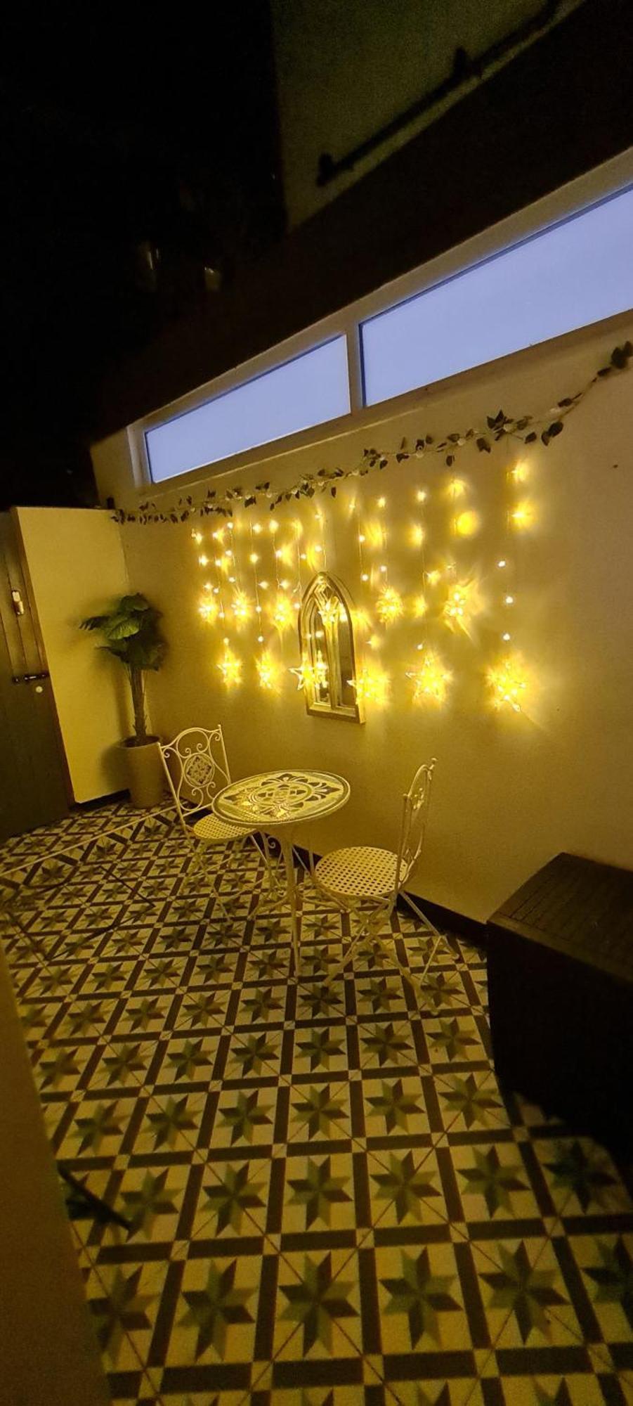 Beach View, 4 Bedroom House Opposite The Sea! Sleeps 10 サンドゲート エクステリア 写真